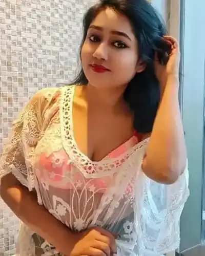 Escort Lachung